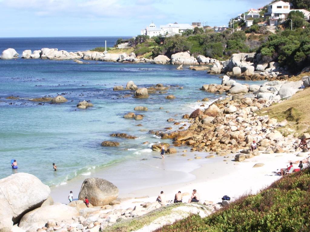 Port Of Call Simon's Town Bagian luar foto