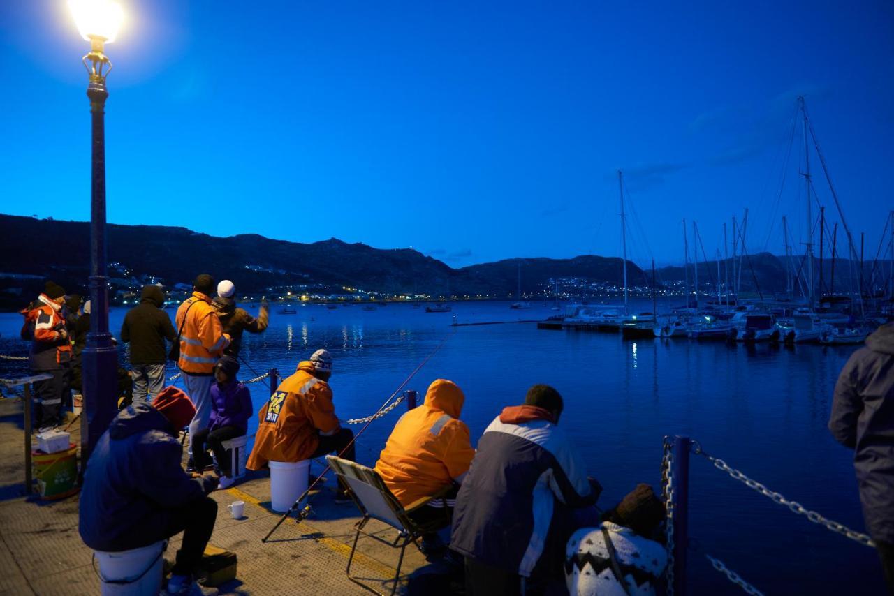 Port Of Call Simon's Town Bagian luar foto